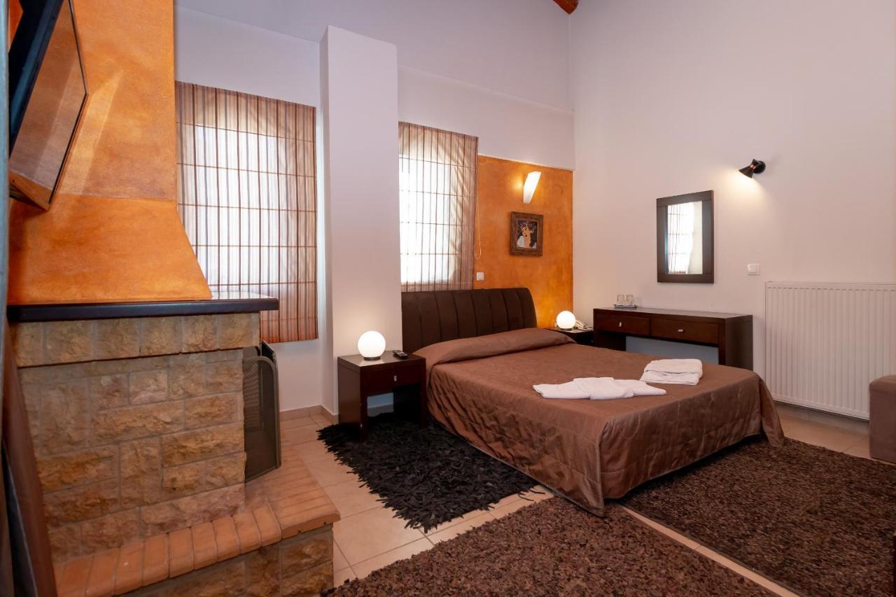 Ahilion Hotel Kalavryta Ngoại thất bức ảnh