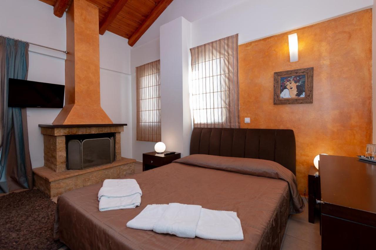 Ahilion Hotel Kalavryta Ngoại thất bức ảnh