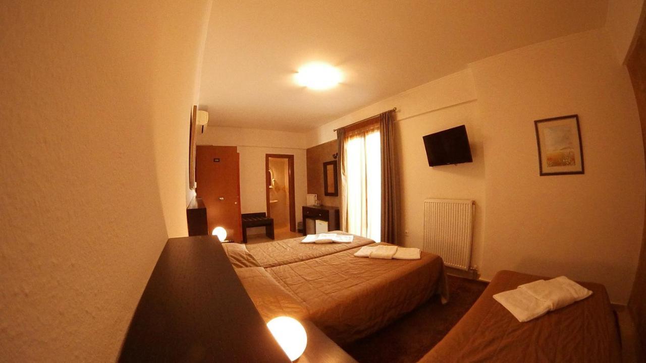 Ahilion Hotel Kalavryta Ngoại thất bức ảnh