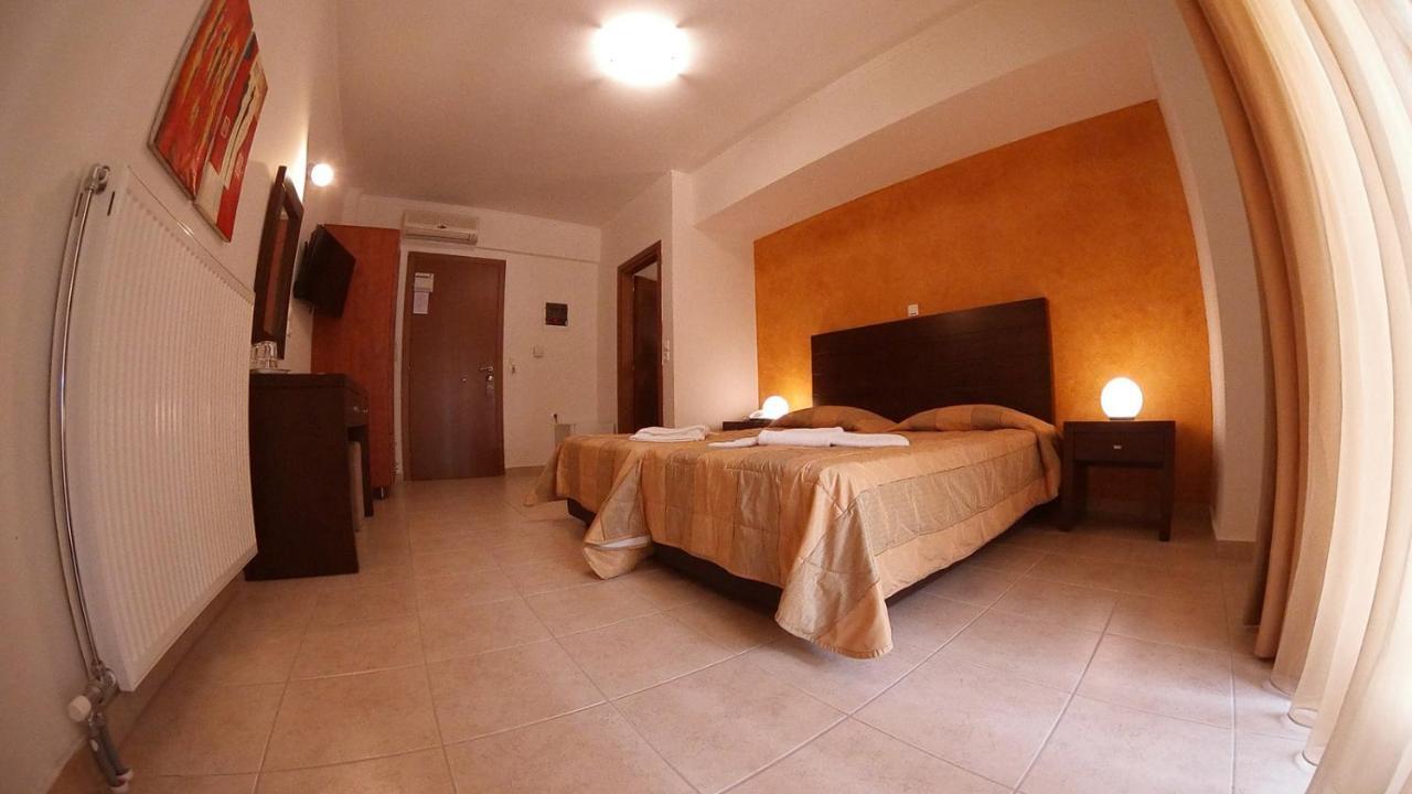 Ahilion Hotel Kalavryta Ngoại thất bức ảnh