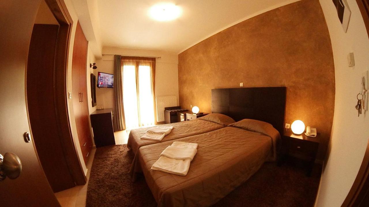 Ahilion Hotel Kalavryta Ngoại thất bức ảnh