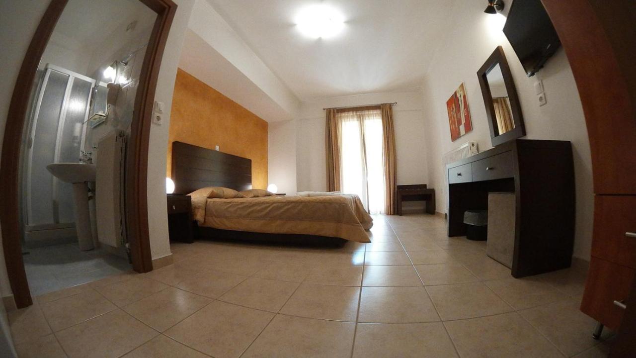 Ahilion Hotel Kalavryta Ngoại thất bức ảnh