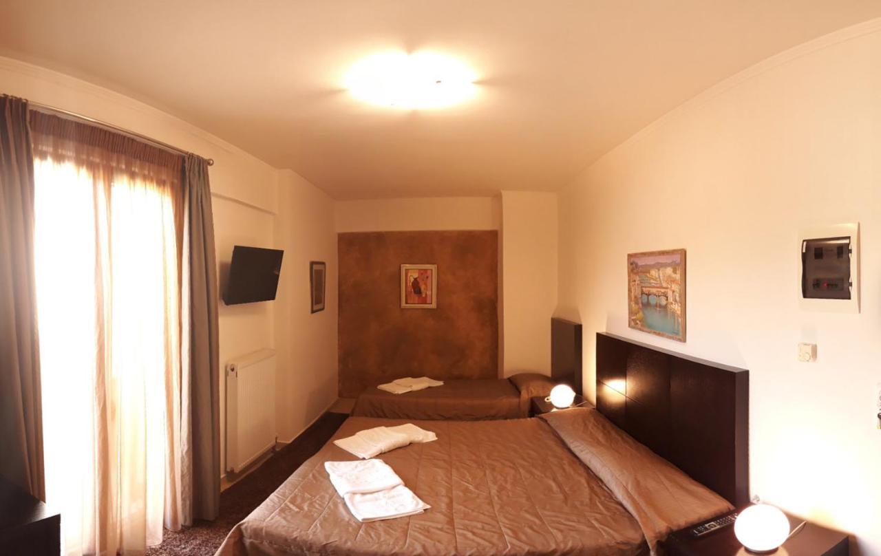 Ahilion Hotel Kalavryta Ngoại thất bức ảnh